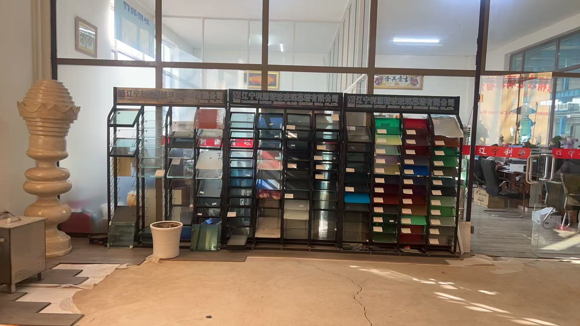 黑河市工程玻璃批量采购防火玻璃 - 方案